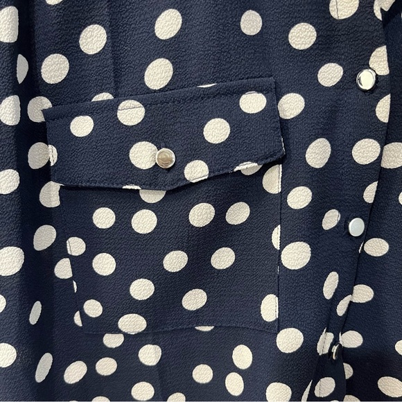 Erin Blair navy button up white polka dots blouse size small - Picture 4 of 10